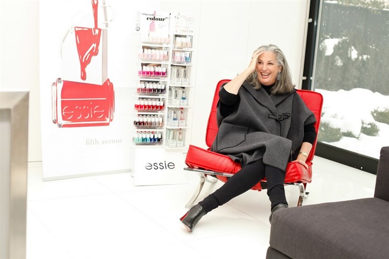 Essie Chic trendy professional brand 